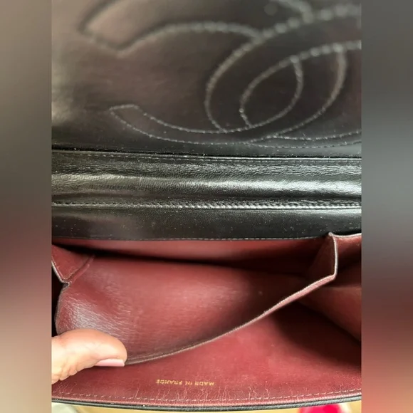 CHANEL Black Lambskin Full Flap Shoulder Bag - Picture 11 of 17